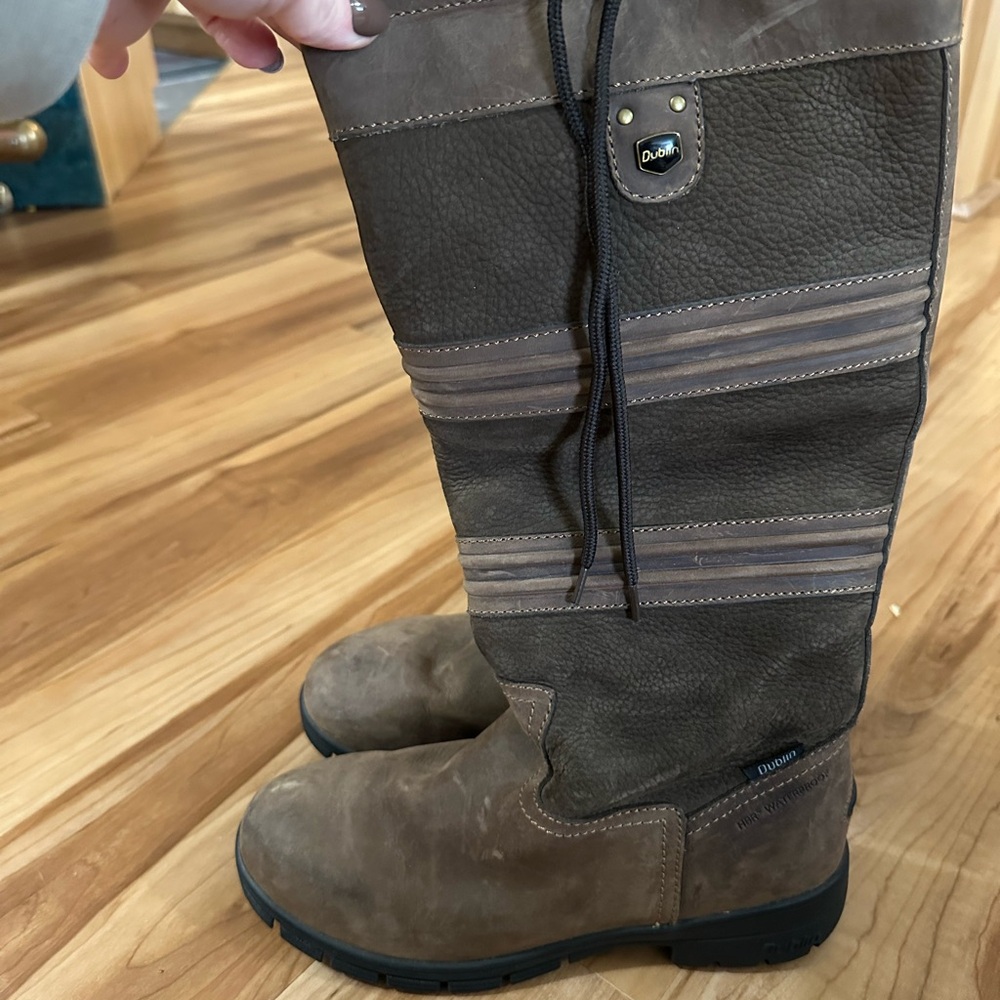Dublin Husk Boots 8.5 Regular Calf chocolate brown horse barn riding boots